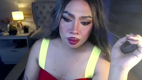 Snapshot of lovelymarie69 chatting on 02/13/25, 09:17 Rebeca online show from 02/13/25, 09:17