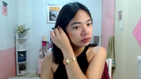 Snapshot of lovelypetitebigcock chatting on 02/06/26, 10:46 lovelypetitebigcock online show from 02/06/26, 10:46