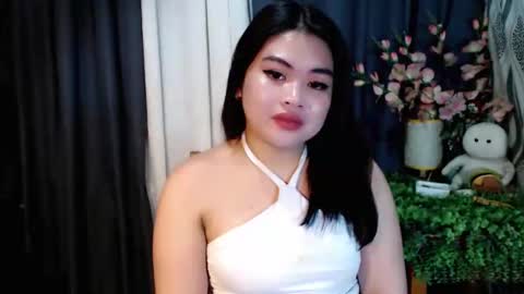 Snapshot of lovelyrhean chatting on 09/24/25, 02:59 Rhean online show from 09/24/25, 02:59