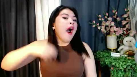 Snapshot of lovelyrhean chatting on 09/26/25, 08:18 Rhean online show from 09/26/25, 08:18