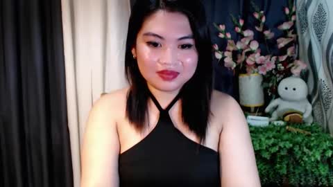 Snapshot of lovelyrhean chatting on 09/27/25, 06:18 Rhean online show from 09/27/25, 06:18