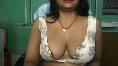 lovelyrose36 online show from 06/14/26, 02:24