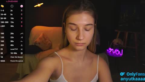 Anna online show from 02/11/25, 02:24