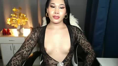 STWEET LINA online show from 02/07/25, 05:18