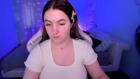 Snapshot of lovelyy_julia chatting on 02/24/26, 08:12 Julia online show from 02/24/26, 08:12