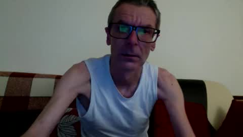 lovepvcearly50s online show from 12/22/25, 08:28