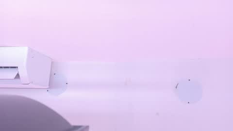L O V E  online show from 05/07/26, 11:37