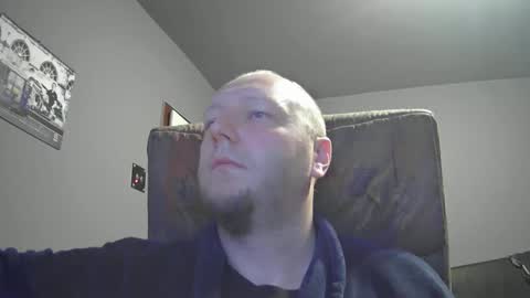 Snapshot of lover582553 chatting on 01/15/25, 05:08 lover582553 online show from 01/15/25, 05:08