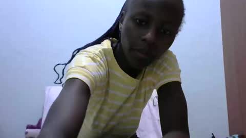 lovergal222 online show from 01/26/25, 01:25