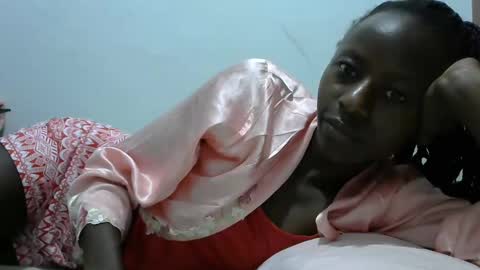 lovergal222 online show from 01/27/25, 02:35