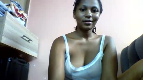 lovergal257 online show from 04/25/26, 08:39