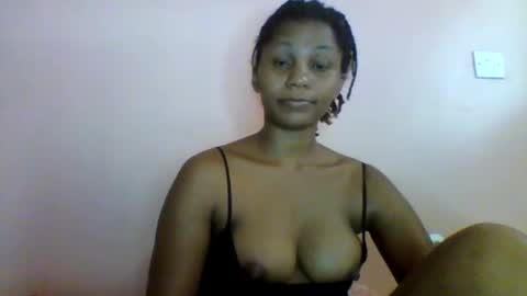 lovergal257 online show from 05/06/26, 01:38