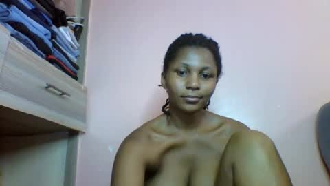 lovergal257 online show from 05/11/26, 09:26