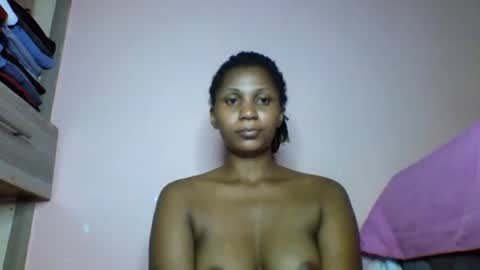 lovergal257 online show from 05/17/26, 04:58