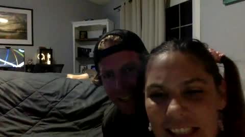 Snapshot of loversrus1 chatting on 07/12/26, 08:38 sexyravers online show from 07/12/26, 08:38