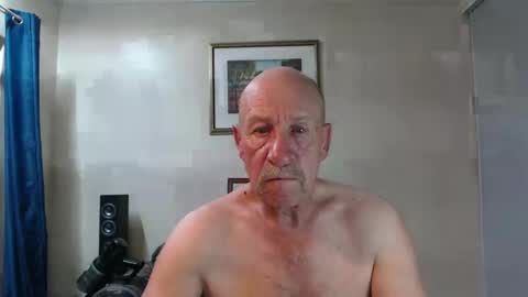 Snapshot of lovesblackazz chatting on 12/09/24, 11:15 Lovesblackazz online show from 12/09/24, 11:15