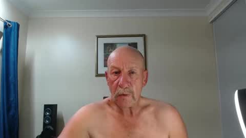 Snapshot of lovesblackazz chatting on 12/20/24, 12:16 Lovesblackazz online show from 12/20/24, 12:16