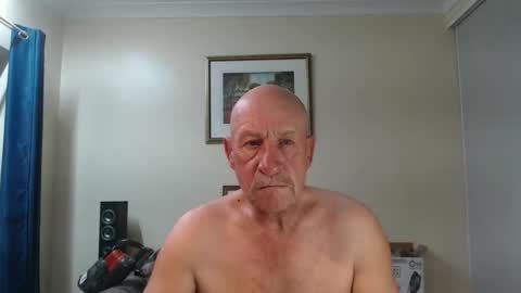 Snapshot of lovesblackazz chatting on 02/16/25, 06:54 Lovesblackazz online show from 02/16/25, 06:54