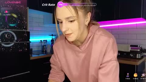 Snapshot of lovesdogs34 chatting on 11/09/25, 07:56 Kate OnFire online show from 11/09/25, 07:56