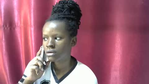 Snapshot of loveslut_ chatting on 10/29/25, 07:21 loveslut_ online show from 10/29/25, 07:21