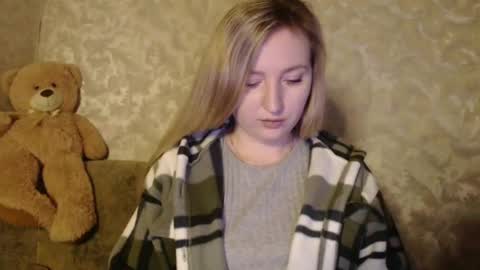 Snapshot of lovesrebecca chatting on 12/04/24, 03:26 LovesRebecca online show from 12/04/24, 03:26