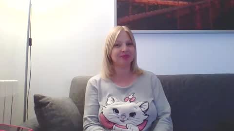 Snapshot of lovestar544963 chatting on 12/09/24, 09:26 Marlyn online show from 12/09/24, 09:26