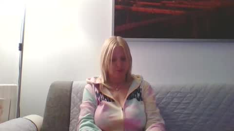 Marlyn online show from 02/26/26, 11:26
