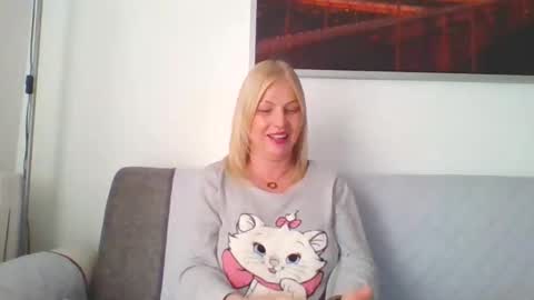 Marlyn online show from 05/05/26, 01:30