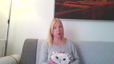 Marlyn online show from 05/11/26, 02:45