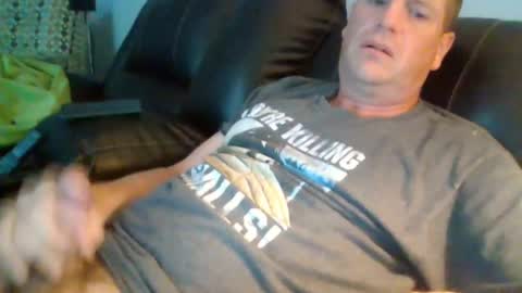 Snapshot of lovetocum37 chatting on 10/09/25, 02:48 lovetocum37 online show from 10/09/25, 02:48