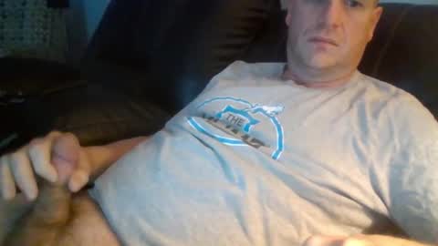 Snapshot of lovetocum37 chatting on 01/16/26, 07:07 lovetocum37 online show from 01/16/26, 07:07