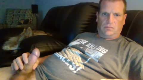 Snapshot of lovetocum37 chatting on 06/06/26, 12:49 lovetocum37 online show from 06/06/26, 12:49