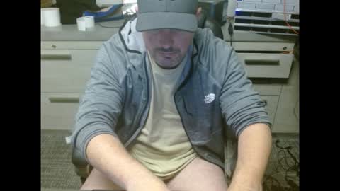 Snapshot of lovetofps chatting on 03/18/26, 12:47 Love2Game online show from 03/18/26, 12:47