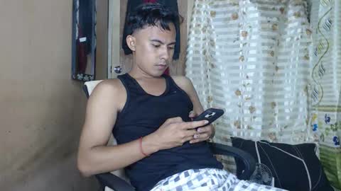 Snapshot of lovetosuckxox chatting on 02/18/26, 09:27 lovetosuckxox online show from 02/18/26, 09:27