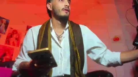 Snapshot of lovexjuxn77 chatting on 12/16/25, 09:31 lovexjuxn77 online show from 12/16/25, 09:31