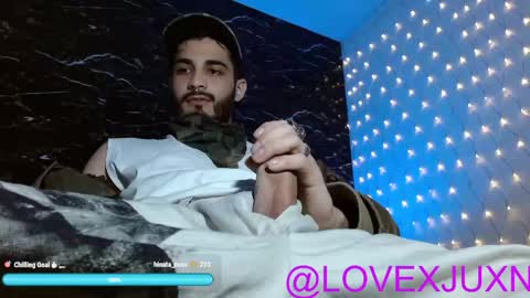 Snapshot of lovexjuxn77 chatting on 04/16/26, 10:23 lovexjuxn77 online show from 04/16/26, 10:23
