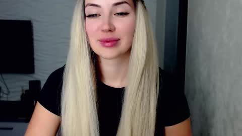 Rosie  online show from 04/10/26, 11:37