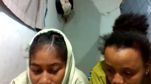 loveyou751 online show from 04/10/26, 12:05