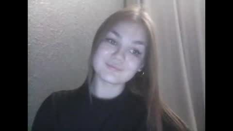 Snapshot of loviesimone chatting on 09/30/25, 10:15 loviesimone online show from 09/30/25, 10:15