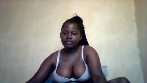Snapshot of loviett chatting on 05/23/26, 02:32 loviett online show from 05/23/26, 02:32