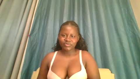 Snapshot of loviett chatting on 06/17/26, 04:37 loviett online show from 06/17/26, 04:37