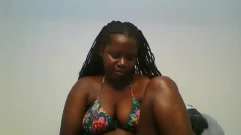Snapshot of loviett chatting on 07/05/26, 07:15 loviett online show from 07/05/26, 07:15