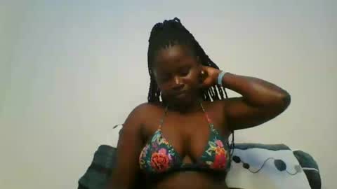 Snapshot of loviett chatting on 07/09/26, 09:41 loviett online show from 07/09/26, 09:41