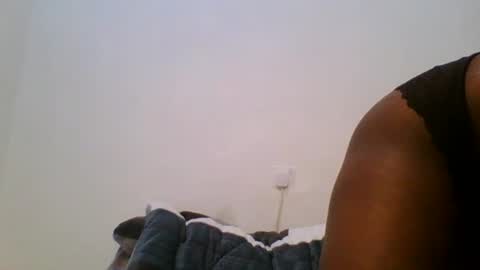 Snapshot of loviett chatting on 07/30/26, 03:49 loviett online show from 07/30/26, 03:49