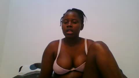 Snapshot of loviett chatting on 07/30/26, 07:02 loviett online show from 07/30/26, 07:02