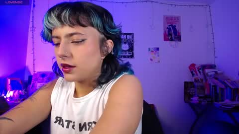 Snapshot of loving_alma chatting on 03/06/26, 02:08 loving_alma online show from 03/06/26, 02:08