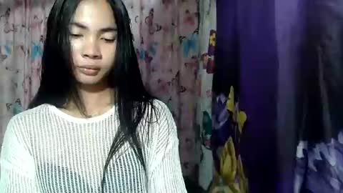Snapshot of loving_rhean chatting on 07/07/26, 11:14 loving_rhean online show from 07/07/26, 11:14