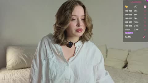 Snapshot of low_signal chatting on 05/09/26, 07:19 Eva online show from 05/09/26, 07:19