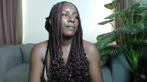 loyalcutie online show from 01/07/25, 04:39