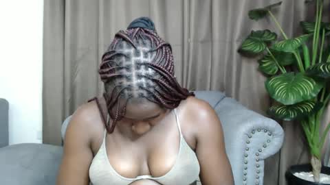 loyalcutie online show from 01/18/25, 08:20